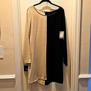 Med Two tone Dress